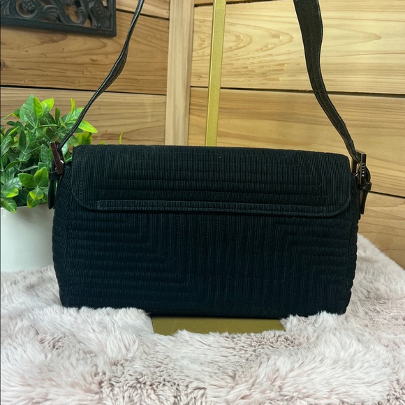 BALLY VINTAGE Black Corduroy Geometric Baguette Bag - PRISTINE - Picture 5 of 16